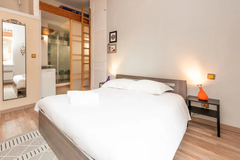 T2 Arnaud Bernard Toulouse