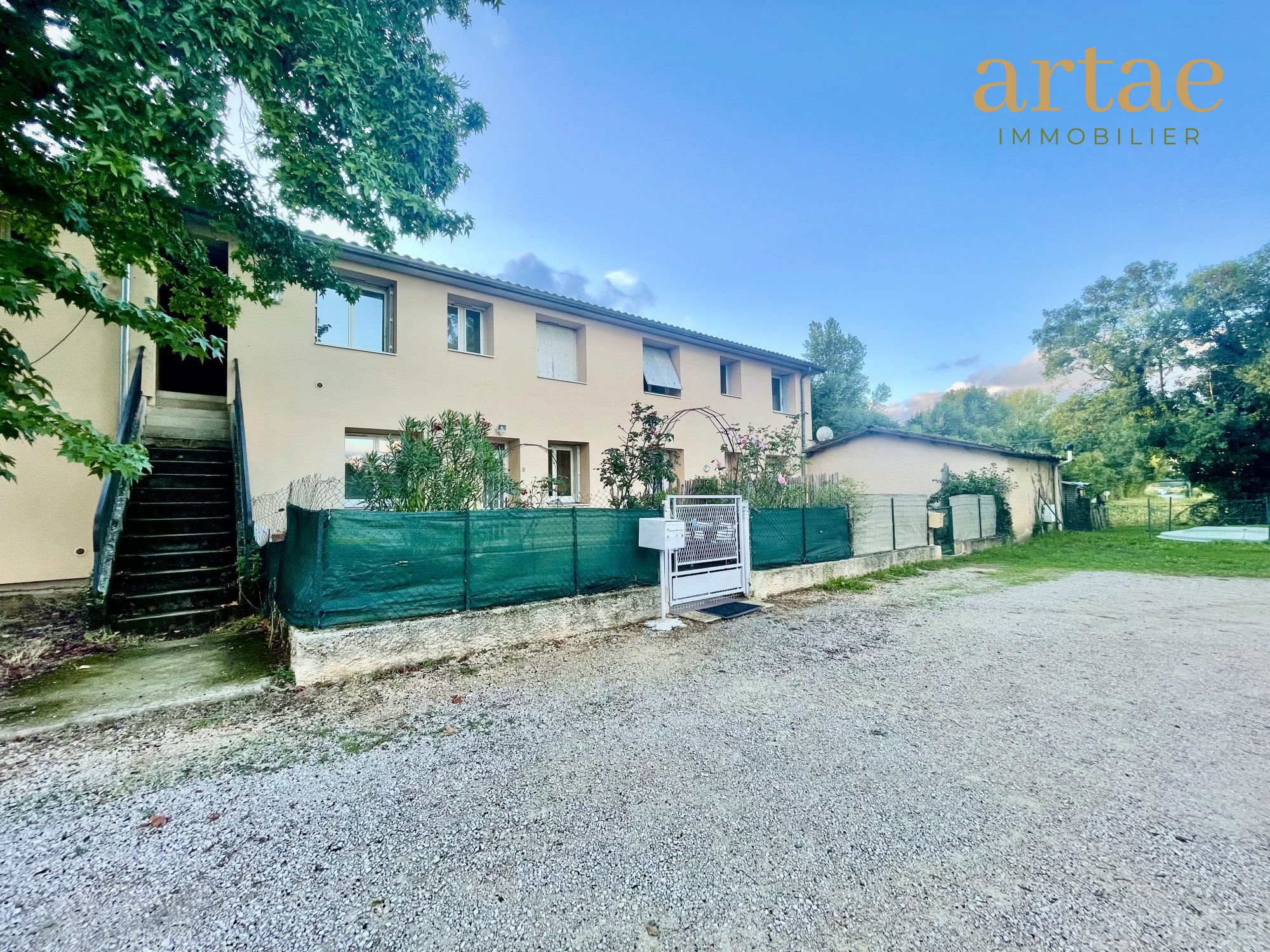 Appartement T4 avec jardin et garage – Investissement locatif à Cayrac
