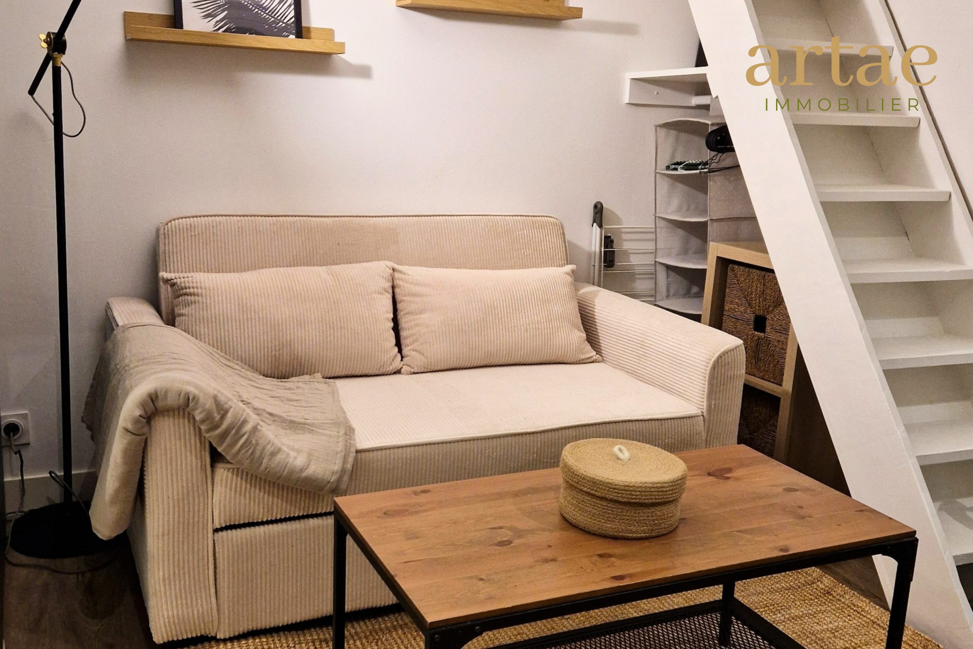 Superbe studio meublé – rue des Changes (635€/mois)